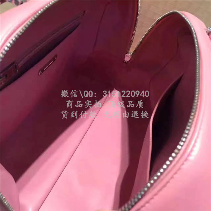 顶级高仿包包缪缪miumiu手提包 RL0105 提花凸纹纳帕皮手袋高仿奢侈品