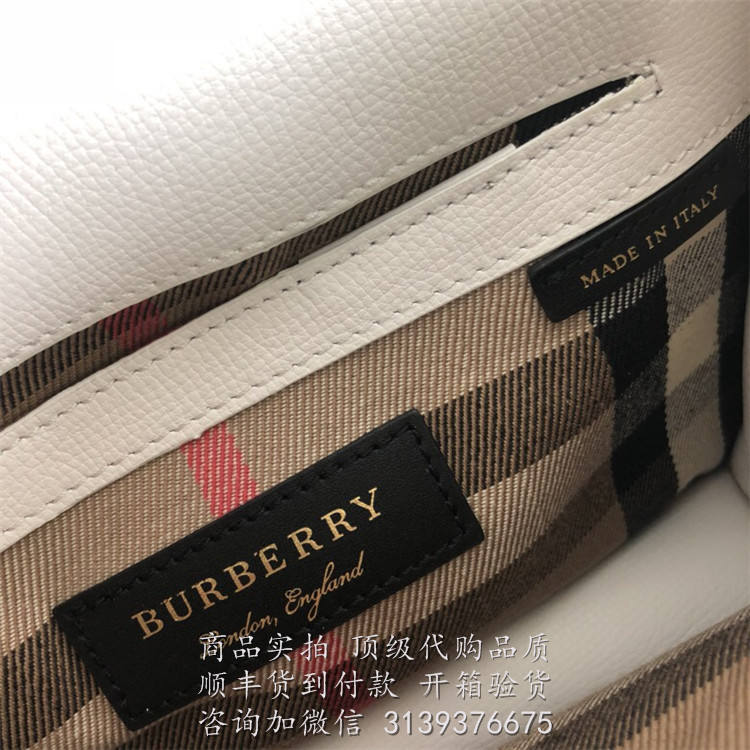 Burberry 白色 40687721 镂花流苏 皮革斜背包