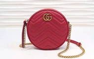 古驰/Gucci GG Marmont 系列圆形迷你肩背包 550154 红色
