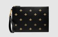 Gucci/古驰 黑色小牛皮 金色蜜蜂星星图案皮革手拿包 手包 495066