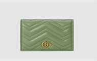 GUCCI 466492 女士灰绿色 GG Marmont 绗缝卡包