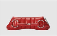 GUCCI 764255 女士红色 Gucci Horsebit Chain 中号肩背包