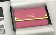 PRADA/普拉达 1MH840 粉红色 短款翻盖钱夹