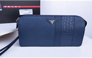 PRADA/普拉达 2VF056 蓝色 Saffiano 手包